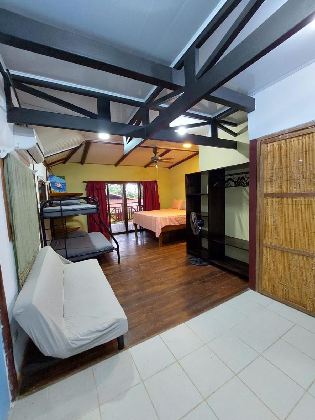 Hotel Casa Vito Beachfront Puerto Viejo de Talamanca Exteriör bild