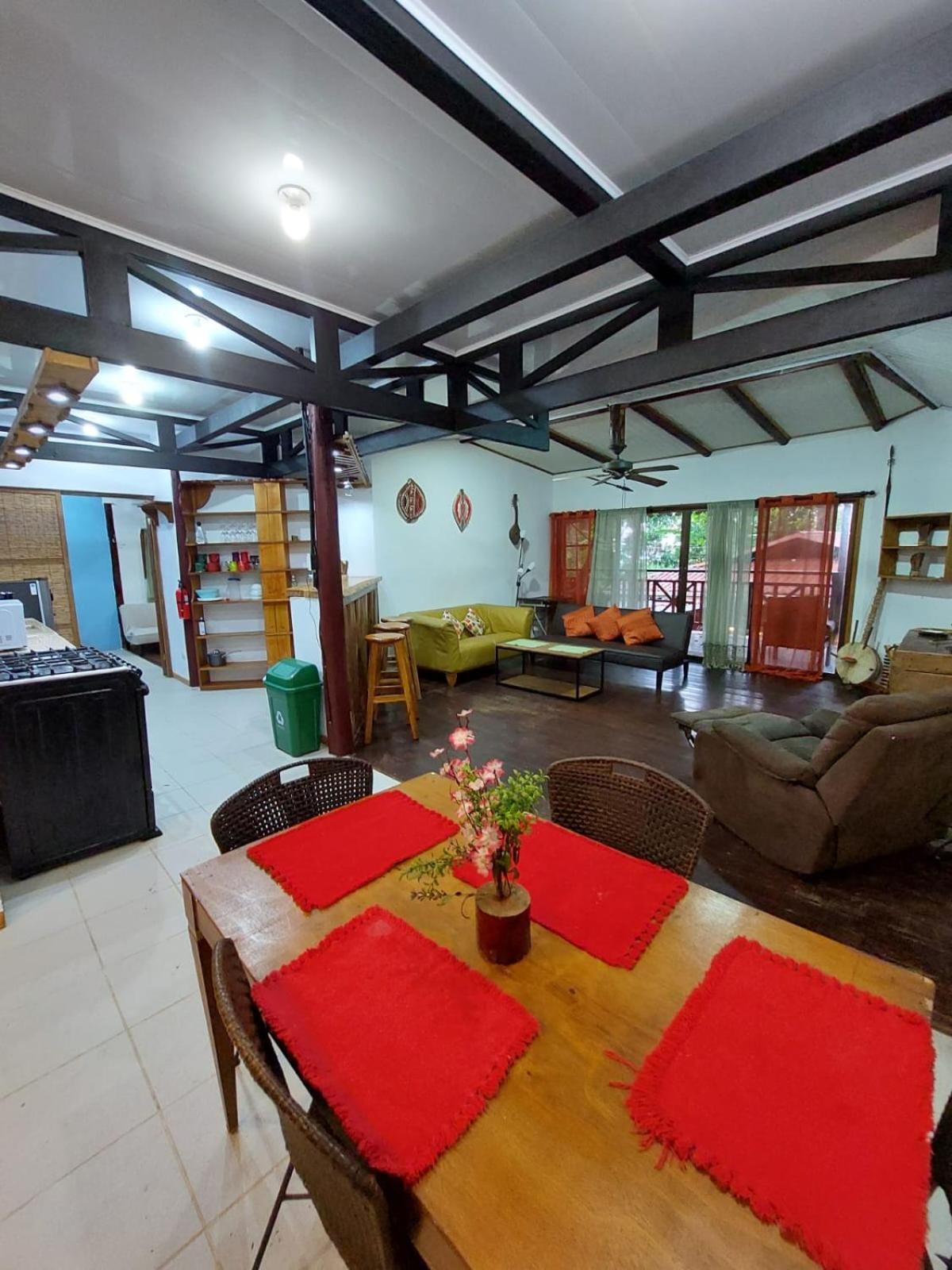 Hotel Casa Vito Beachfront Puerto Viejo de Talamanca Exteriör bild