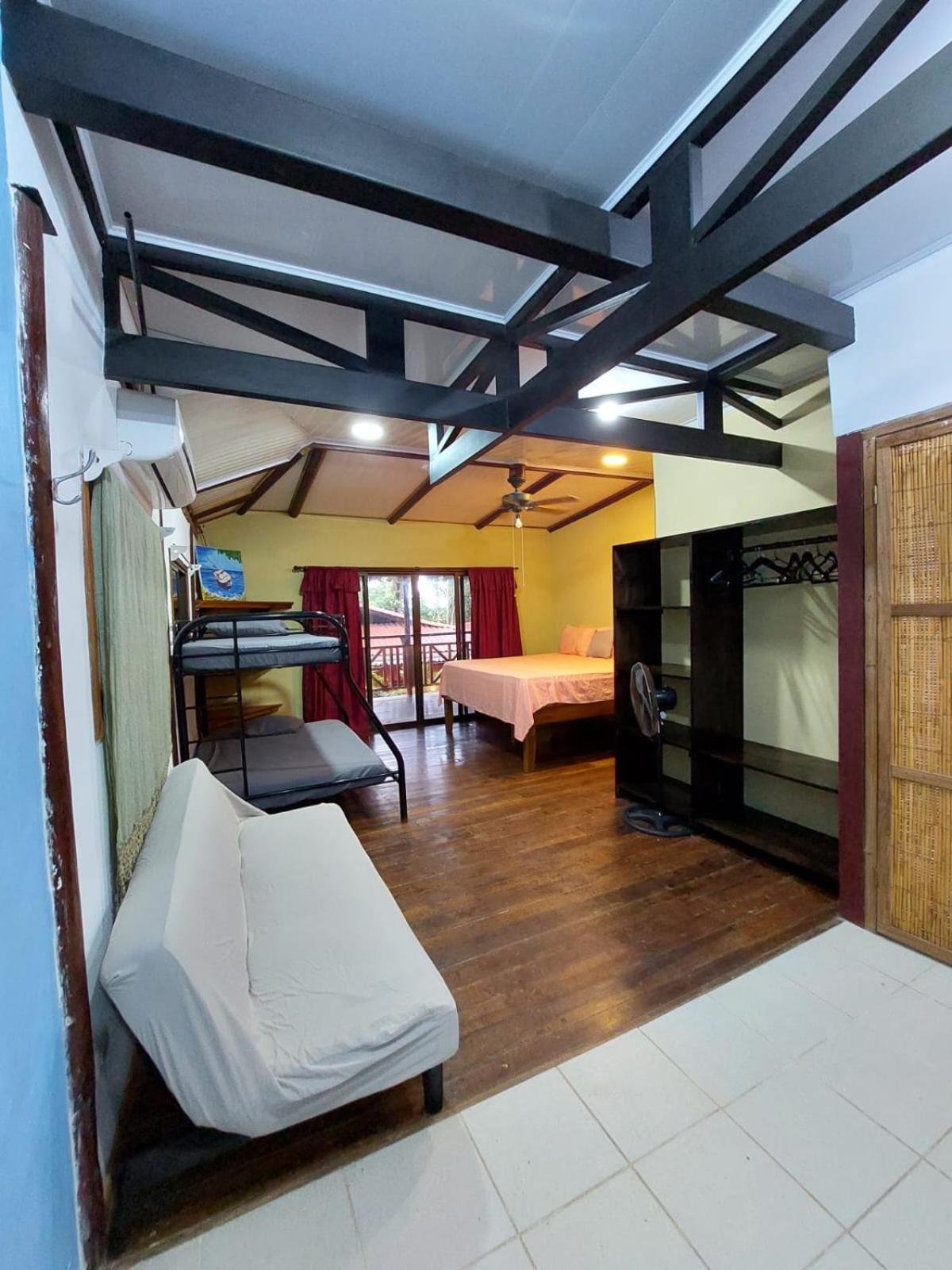 Hotel Casa Vito Beachfront Puerto Viejo de Talamanca Exteriör bild